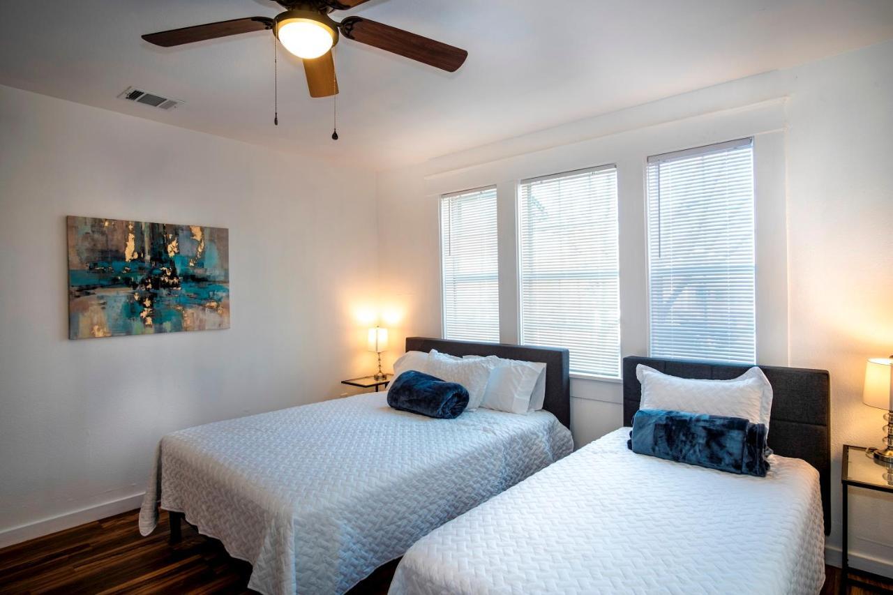 Downtown View Cozy 2Br1Ba Home Sleeps 8 San Antonio Esterno foto