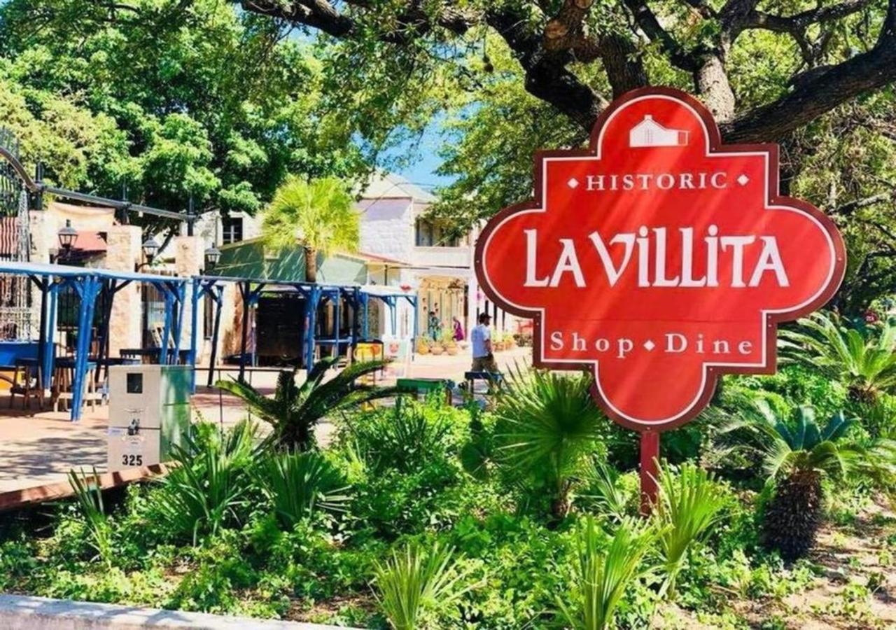Downtown View Cozy 2Br1Ba Home Sleeps 8 San Antonio Esterno foto